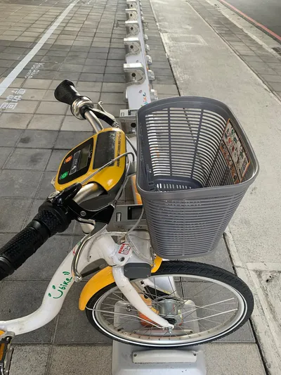 A 2.0 locked into its post, with a row of empty posts behind.